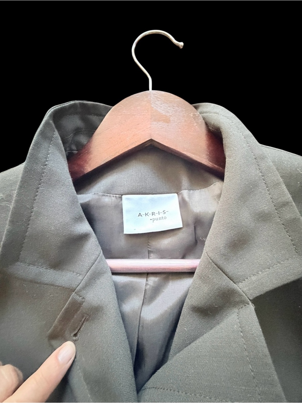 Italian Wool dark green Vintage blazer jacket with custom detail by AKRIS - Picture 9 of 9